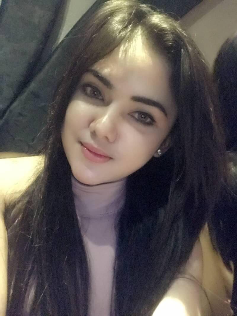 Dilla Indonesian Escort In Bali