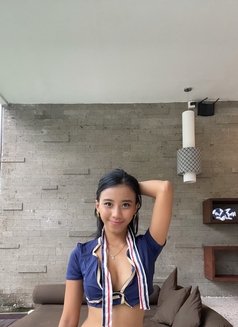 Dilla the Sexiest Escort in Town - puta in Bali Photo 6 of 7