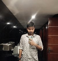 Dilmith - Male escort in Colombo