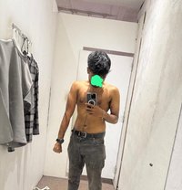 Dilmith - Male escort in Colombo