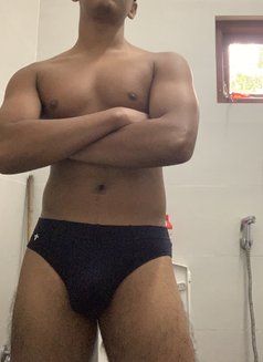 Dilo Vip - Male escort in Colombo Photo 3 of 4