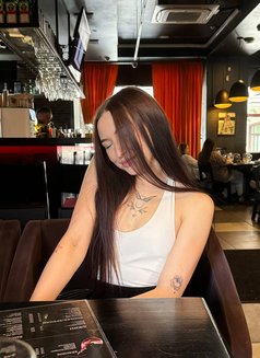 Dilona - escort in Phuket Photo 3 of 7