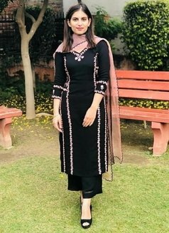 Dilpreet Kaur 𝟵𝟴𝟏𝟰𝟳✔𝟰𝟳𝟔𝟲𝟳 - escort in Amritsar Photo 2 of 4