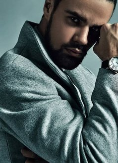 Dilshan - Male escort in Anuradhapura Photo 1 of 1