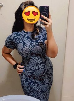 Dilshani for Cam and Real Meet - escort in Colombo Photo 1 of 6