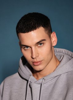 Dima massage 🏽‍♂️ - Male escort in Dubai Photo 15 of 15