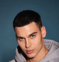 Dima massage 🏽‍♂️ - Acompañantes masculino in Dubai Photo 15 of 15