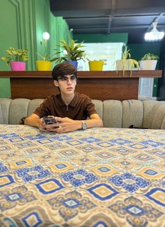 Dima Xl - Male escort in İstanbul Photo 5 of 10