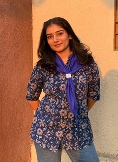 Dimi - escort in Ahmedabad Photo 3 of 3