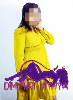 Dimithri Nithya - Hot Wife - puta in Colombo Photo 23 of 28