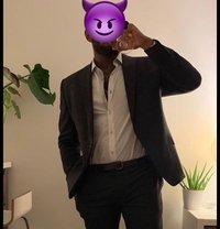 Dimitri24 Cm - Acompañantes masculino in Dubai