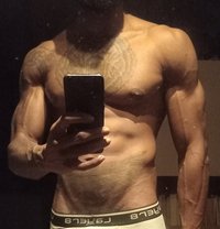 Dimitri24 Cm - Male escort in Amsterdam