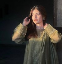 Dimpal - puta in Thiruvananthapuram Photo 1 of 3