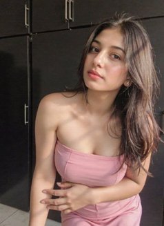 Dimpal - escort in Mysore Photo 2 of 3