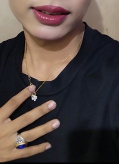 Dimpal - Acompañantes transexual in Bangalore Photo 2 of 2