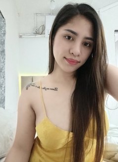 Dimple - escort in Abu Dhabi Photo 6 of 10