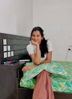 Dimple Escort - escort in Bangalore Photo 3 of 3