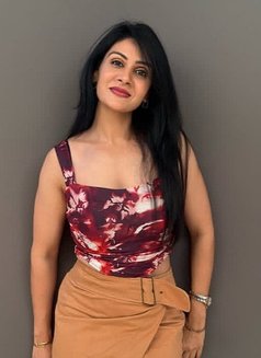 Dimple - escort in Chennai Photo 2 of 2