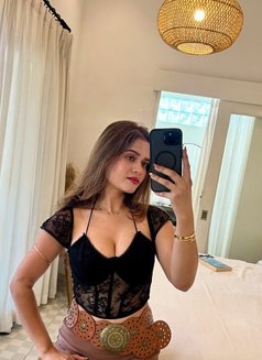 Dimple - escort in Chennai Photo 3 of 3