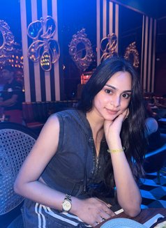 Dimple - Acompañantes transexual in Mumbai Photo 18 of 19