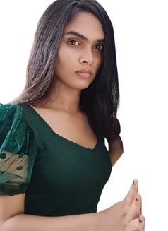 Dimple - Transsexual escort in Chennai Photo 1 of 6