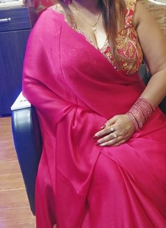 Dimple Kaur - escort in New Delhi Photo 4 of 5