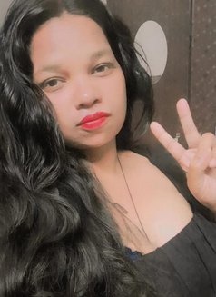 Dimple Premium Escort From Kerla - puta in Hyderabad Photo 1 of 4