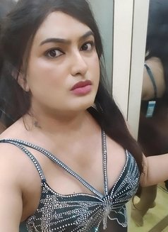 Dimple Rathore - Transsexual escort in Hyderabad Photo 14 of 15