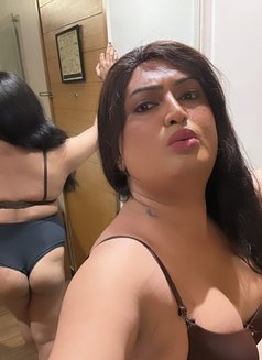 Dimple rathore - Transsexual escort in Pune Photo 10 of 22