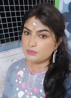 Dimple Rathore - Transsexual escort in Hyderabad Photo 4 of 6