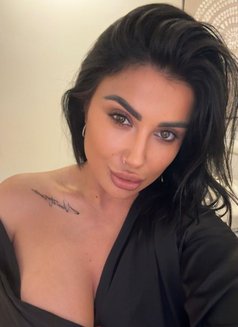 Dina - Masajista in Riyadh Photo 1 of 4