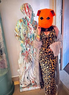 Dina - puta in Cairo Photo 1 of 3