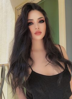 Dina | GFE Queen of squirt 100% Real - puta in Dubai Photo 25 of 26