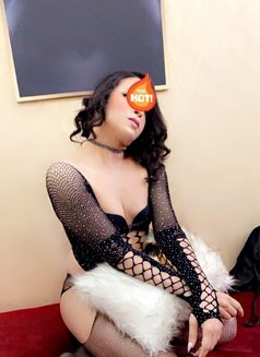 Dina Juicy - Acompañantes transexual in Casablanca Photo 1 of 8