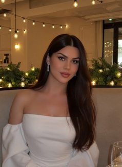 Dina Mariza - Acompañantes transexual in Dubai Photo 15 of 16