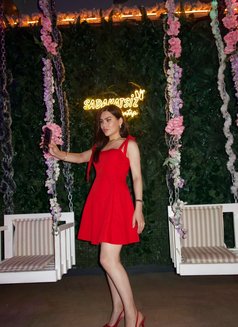 Dina Mariza Russian - Transsexual escort in İstanbul Photo 18 of 21