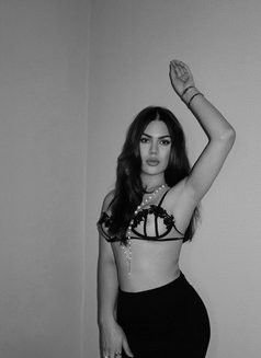 Dina Mariza Russian - Transsexual escort in Riyadh Photo 1 of 30