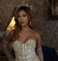 Dina - escort in Dubai Photo 1 of 14