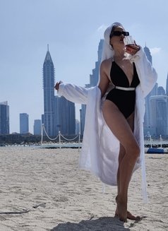 Anya - escort in Dubai Photo 1 of 2