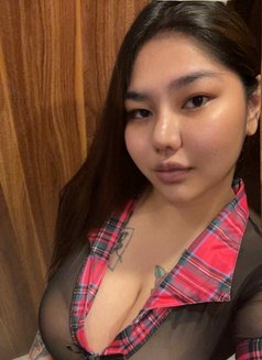 Dina - escort in Khobar Photo 16 of 16