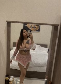 Dina - puta in Khobar Photo 20 of 21