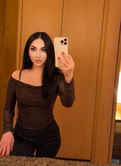 Dina - escort in Tashkent Photo 5 of 6