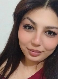 Dina - Male escort in Doha Photo 4 of 4