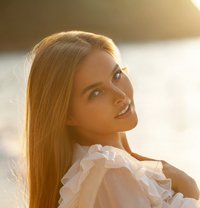 Dina - puta in Phuket Photo 1 of 13