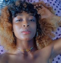 Dinah - escort in Accra