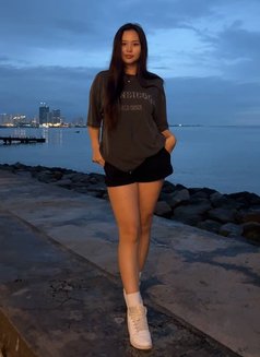 Dinara - escort in Phuket Photo 2 of 4