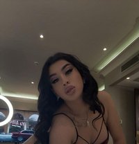 Dinara - Transsexual escort in İstanbul