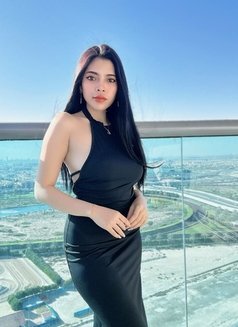 Dinda oliv full services with anal x - escort in Dubai Photo 7 of 10