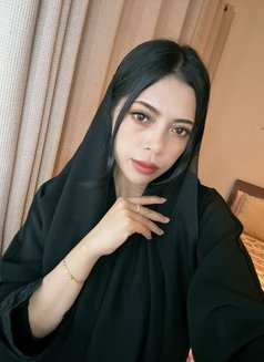 Dinda - escort in Al Manama Photo 1 of 7