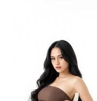 Dinda - puta in Bali Photo 5 of 9